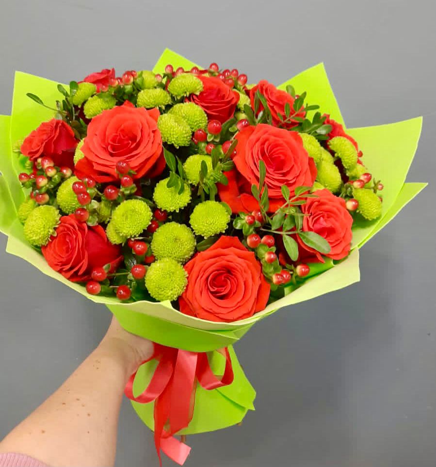 Букет цветов из: Хризантемы и Розы в Побединском