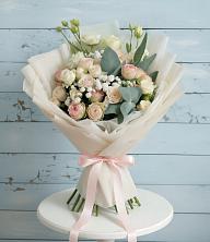 Букет цветов из:  Розы и Лизиантусы в Побединском