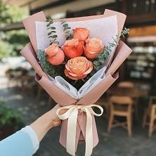 Букет цветов из:  Розы в Побединском