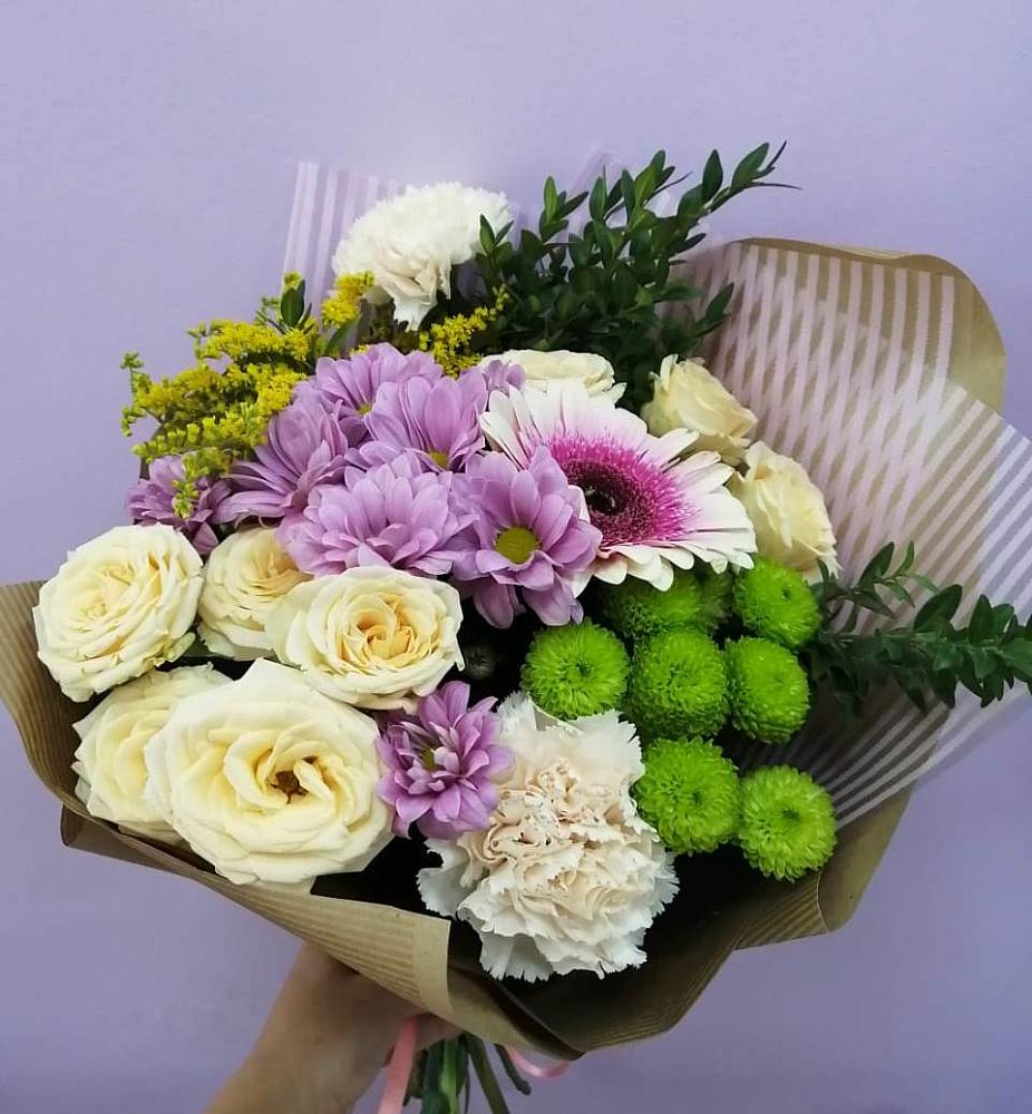 Букет цветов из: Хризантемы, Розы, Гвоздики и Герберы в Побединском