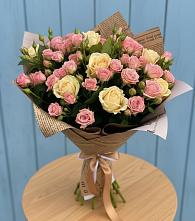 Букет цветов из:  Розы в Побединском
