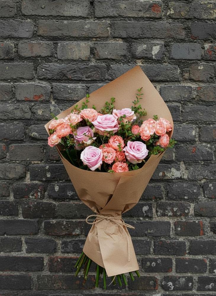 Букет цветов из: Розы в Побединском