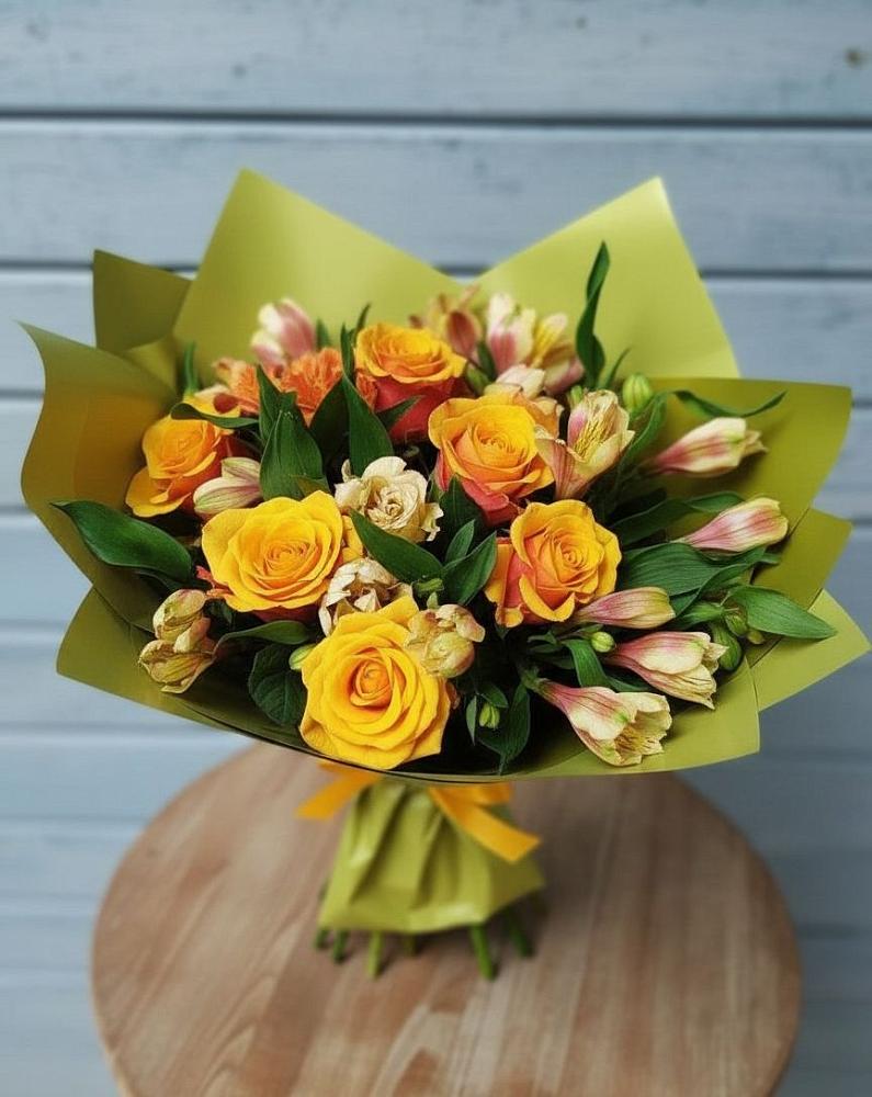 Букет цветов из: Альстромерии и Розы в Побединском