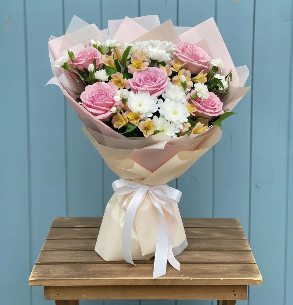 Букет цветов из: Гвоздики, Орхидеи и Розы в Побединском