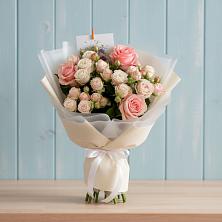 Букет цветов из:  Розы в Побединском